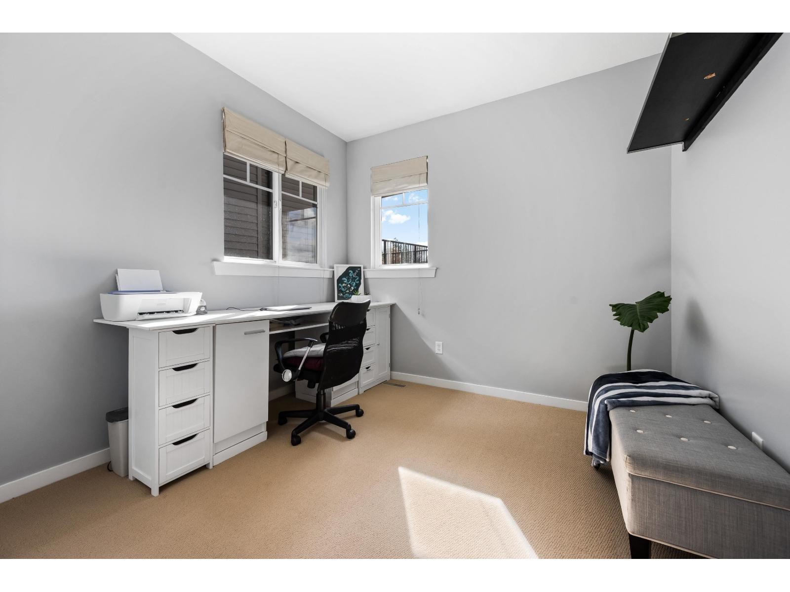 5738 KESTREL DRIVE, Promontory, Chilliwack