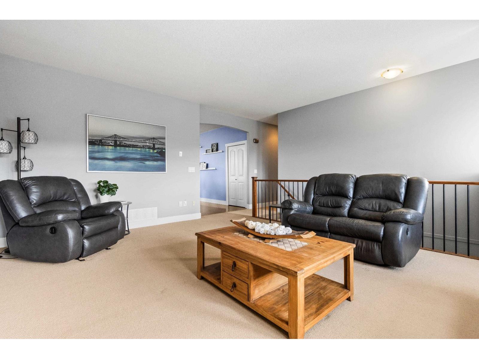 5738 KESTREL DRIVE, Promontory, Chilliwack