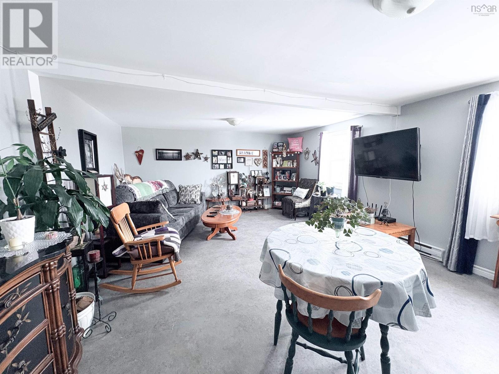 9 BURCHELL STREET - 36