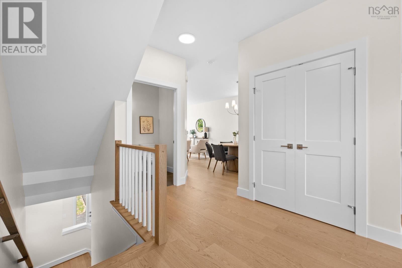 Property 12 of 27 of PC49 1 Pearlgarden Close