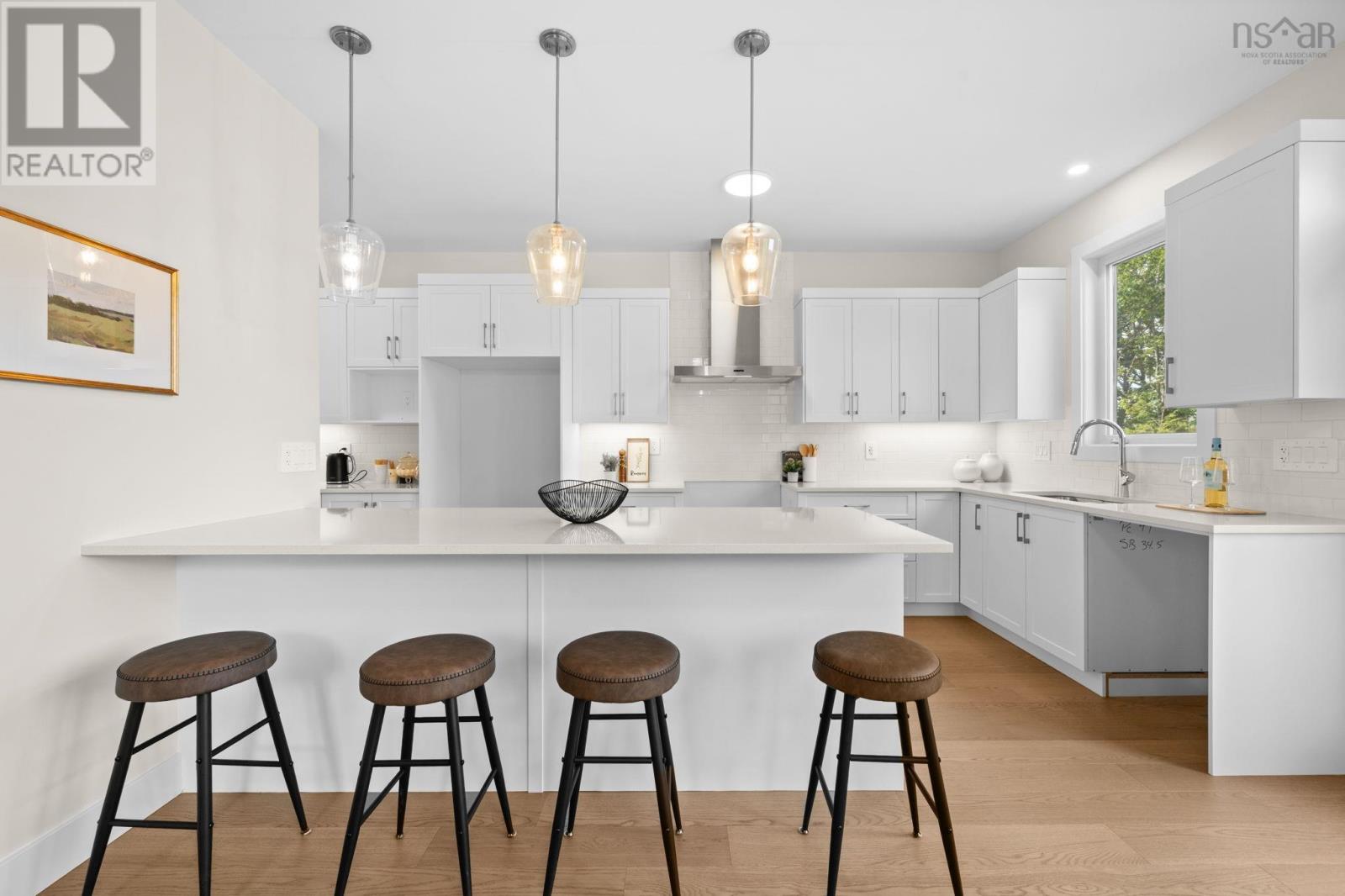 Property 14 of 27 of PC49 1 Pearlgarden Close