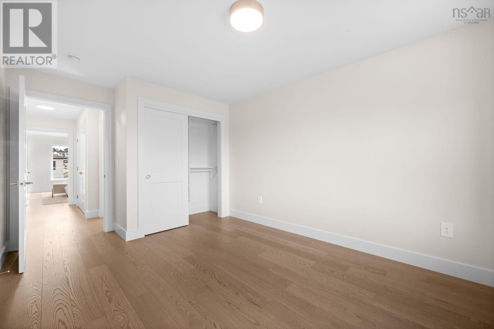 Property 24 of 27 of PC49 1 Pearlgarden Close