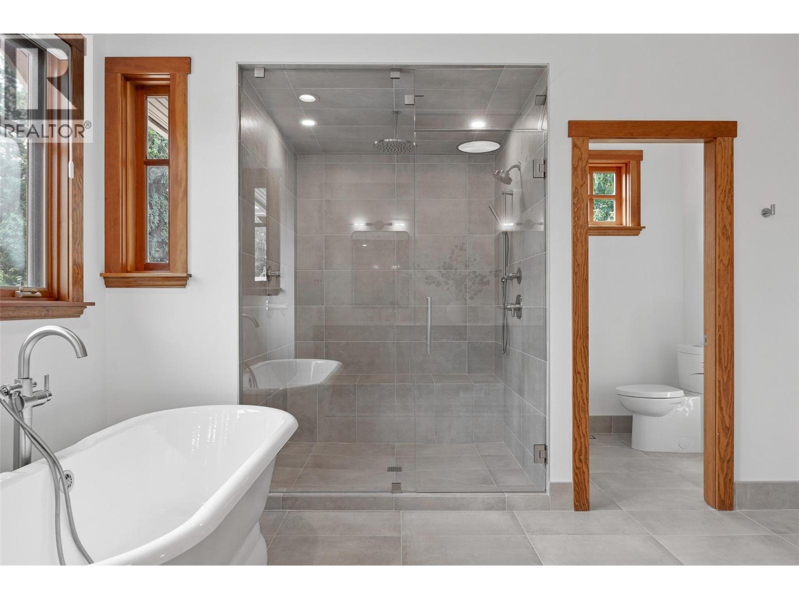 1786 MID RIDGE COURT - 26