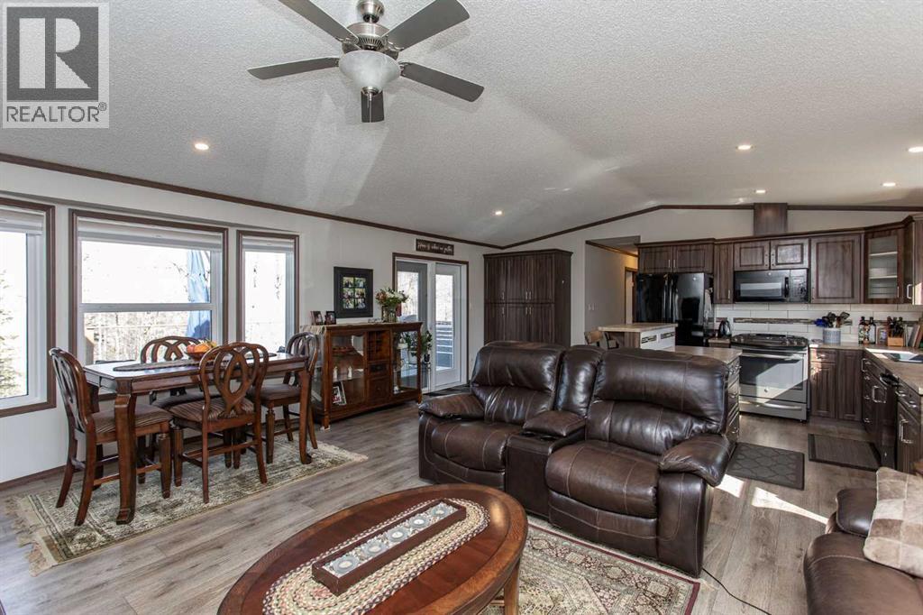 41310 Range Road 282, Rural Lacombe County