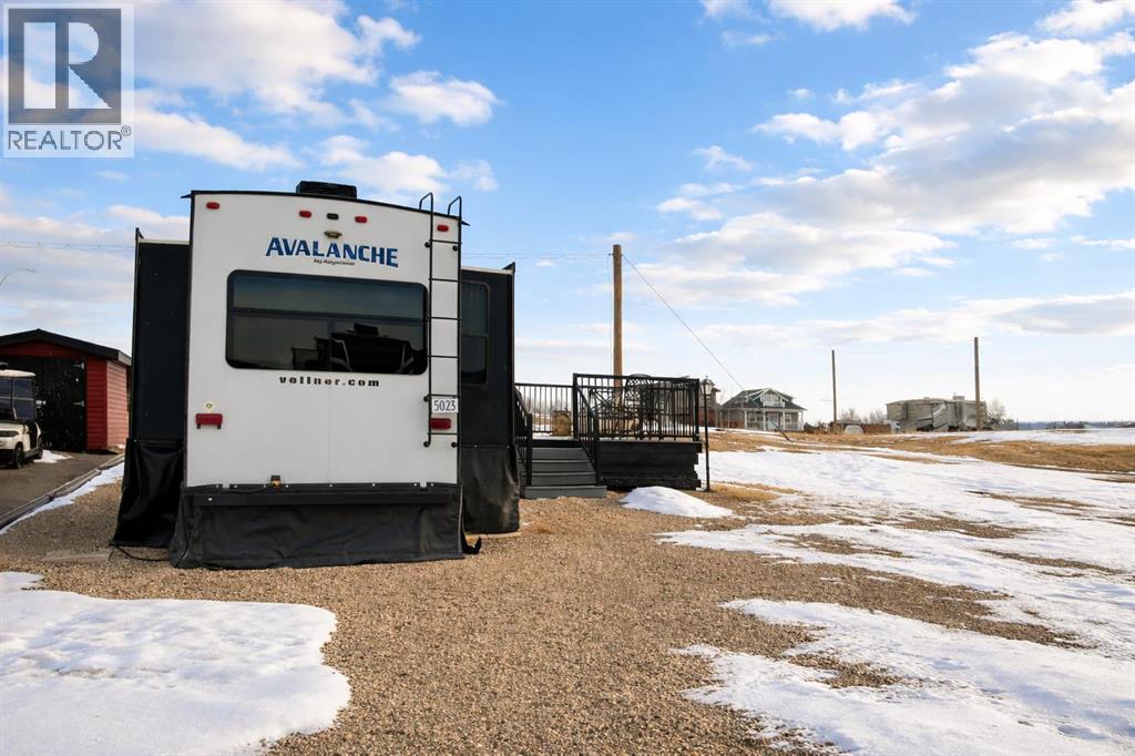 25054 South Pine Lake Road, Rural Red Deer County