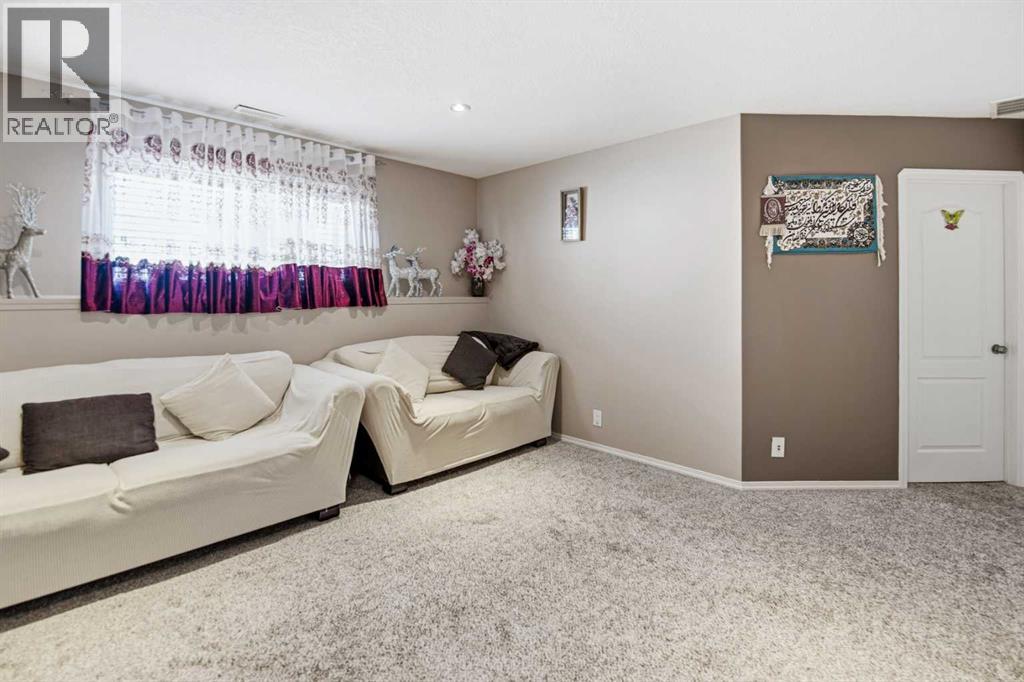 66 Jack Crescent, Red Deer