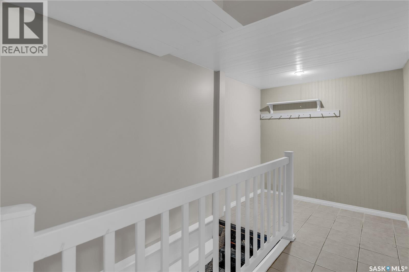 2223 TORONTO STREET - 26
