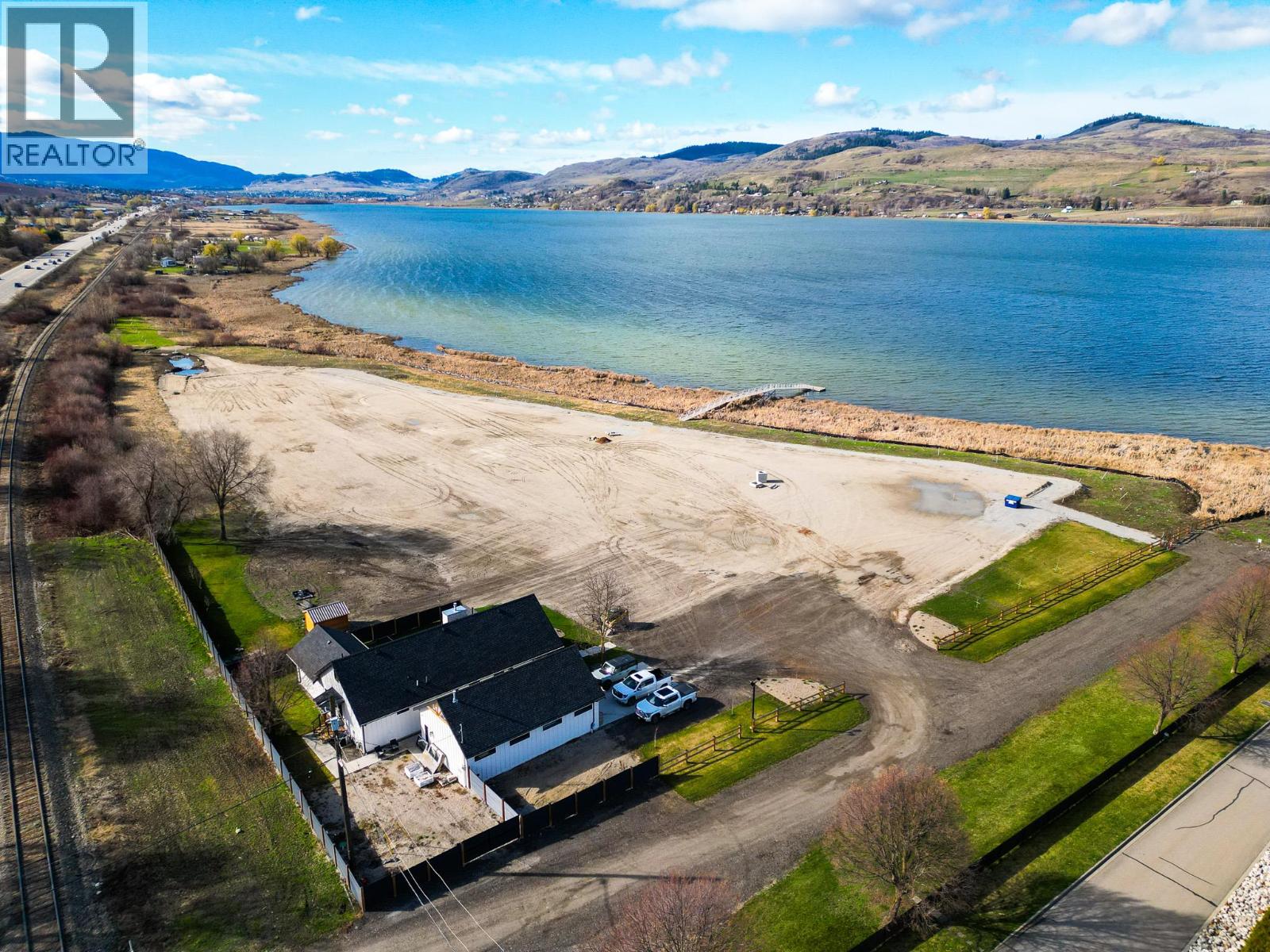  7850 Redwing Road, Vernon