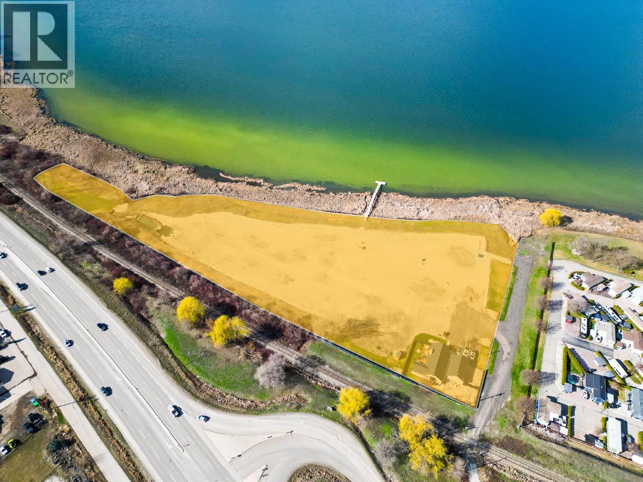  7850 Redwing Road, Vernon