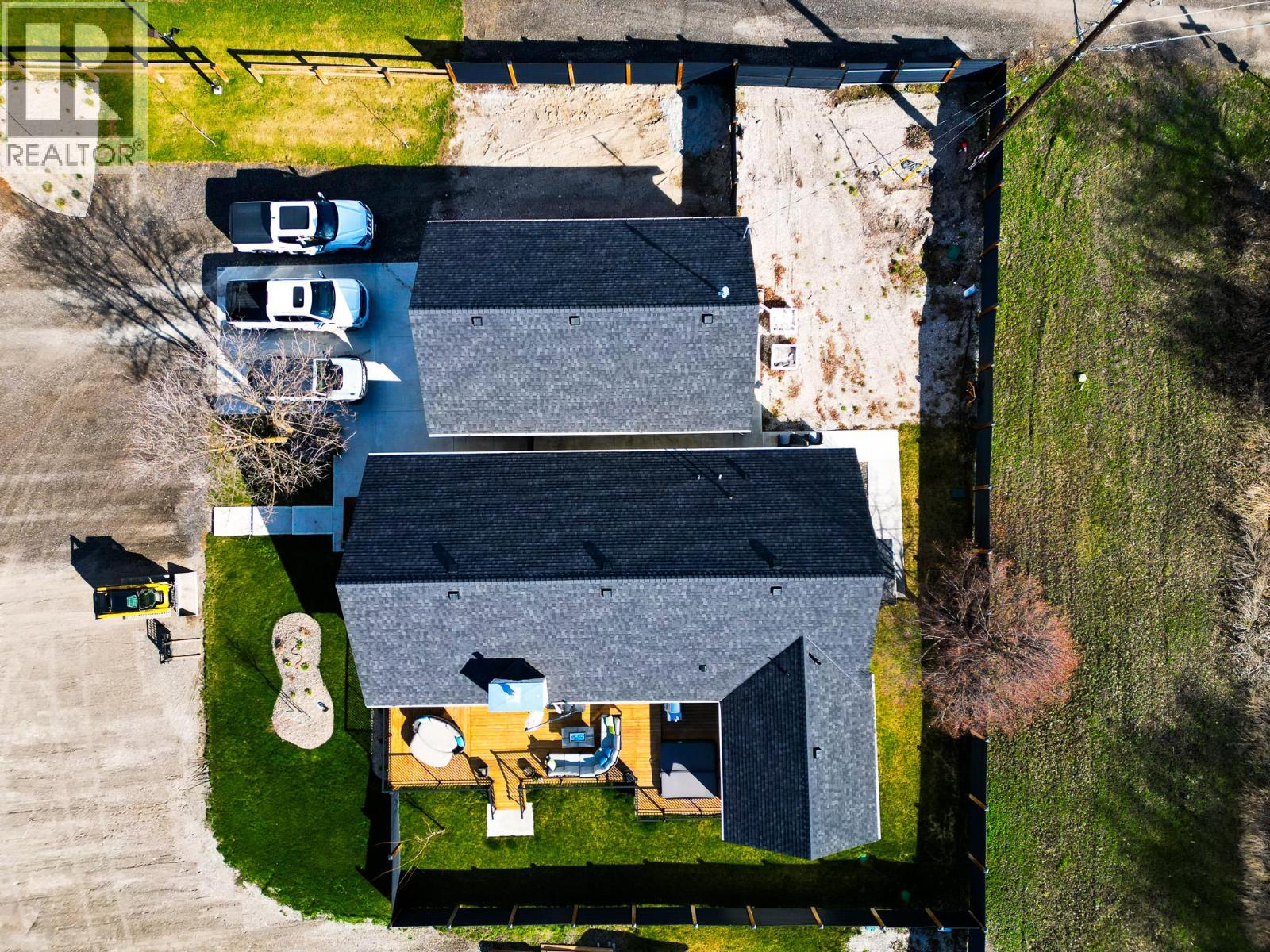  7850 Redwing Road, Vernon