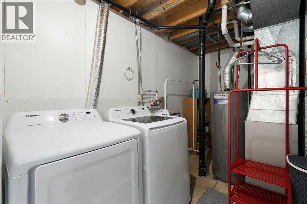 Single Family House Bi-level for Sale in  River Rock Circle SE Riverbend Calgary 