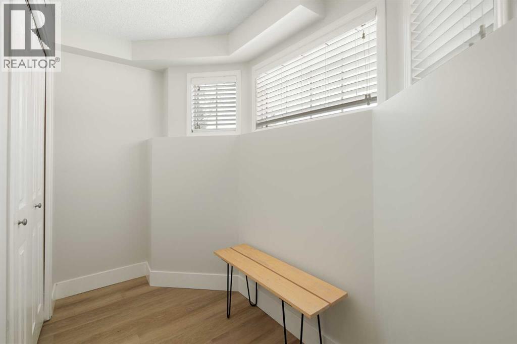 Single Family House Bi-level for Sale in  River Rock Circle SE Riverbend Calgary 