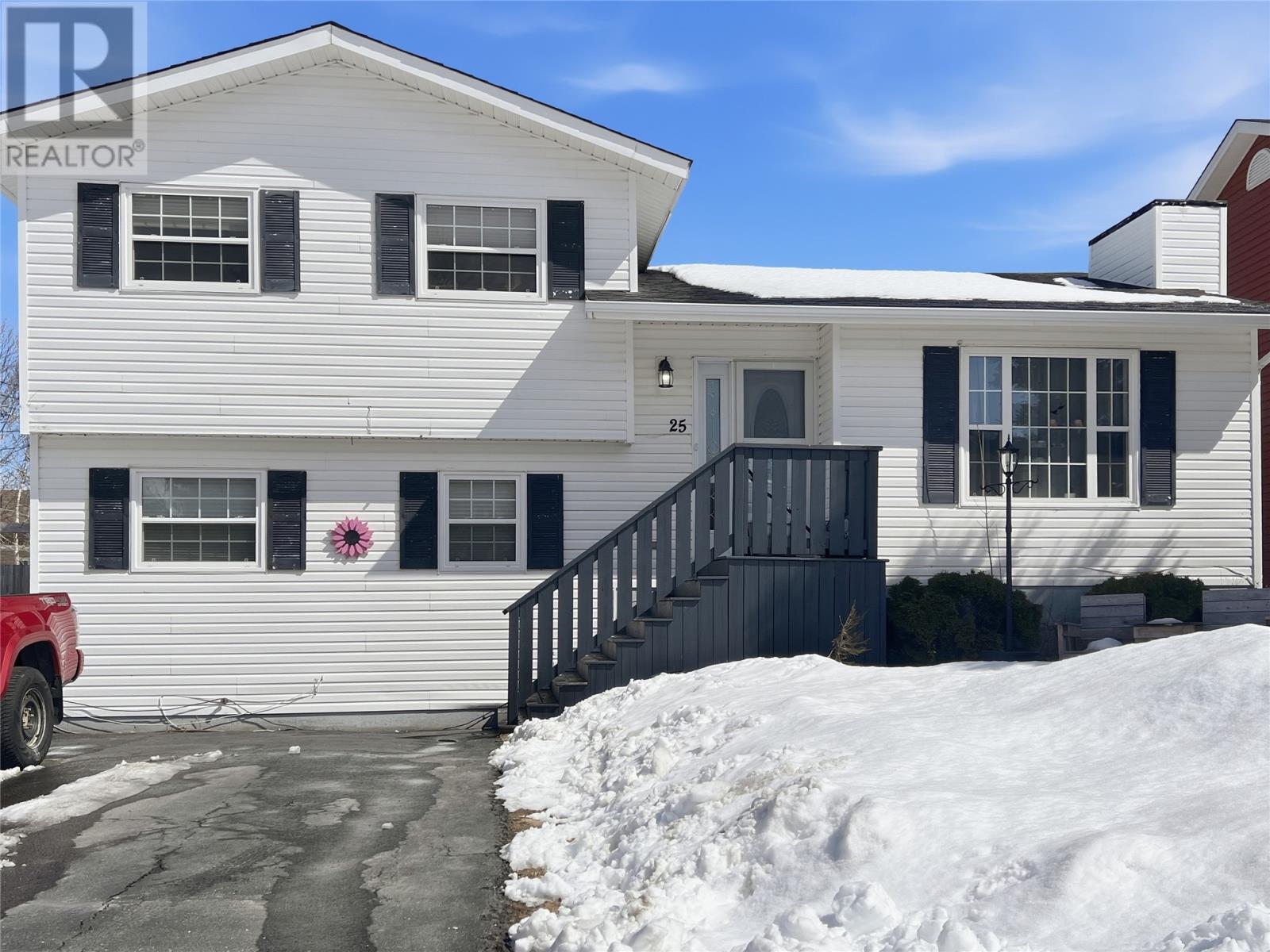 25 Jaqueline Avenue