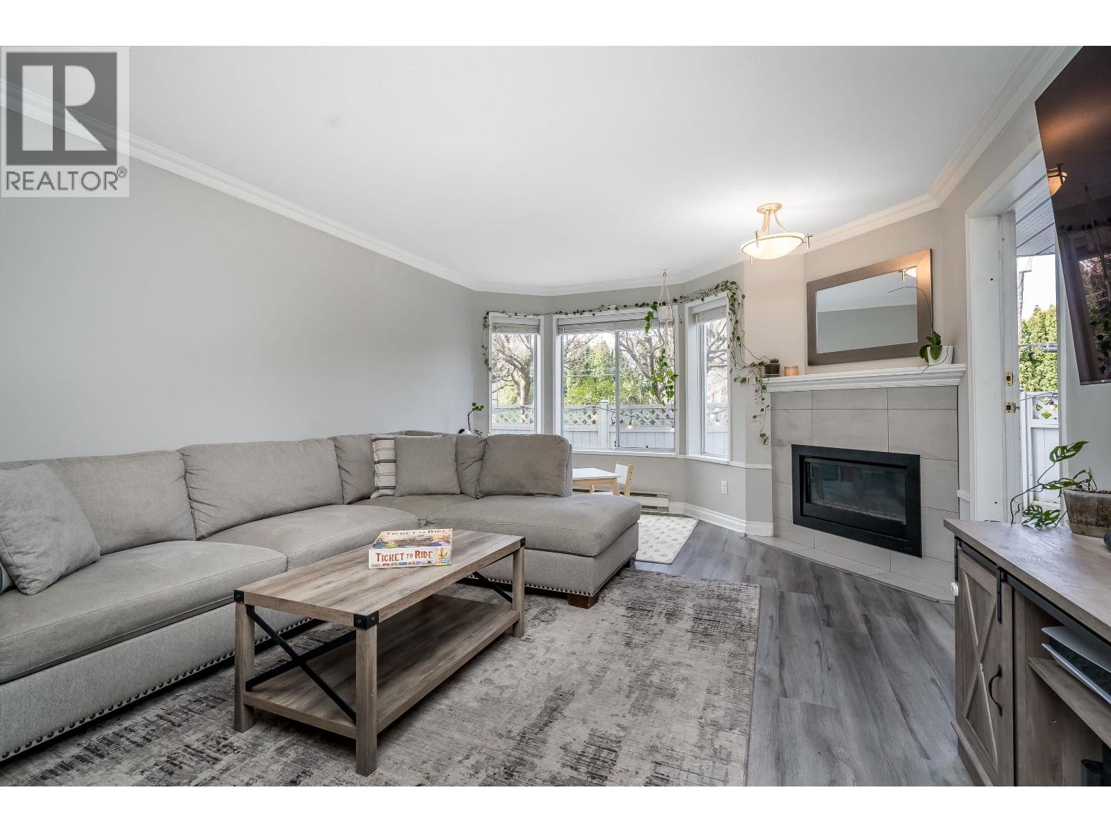 103 3088 FLINT STREET, Port Coquitlam