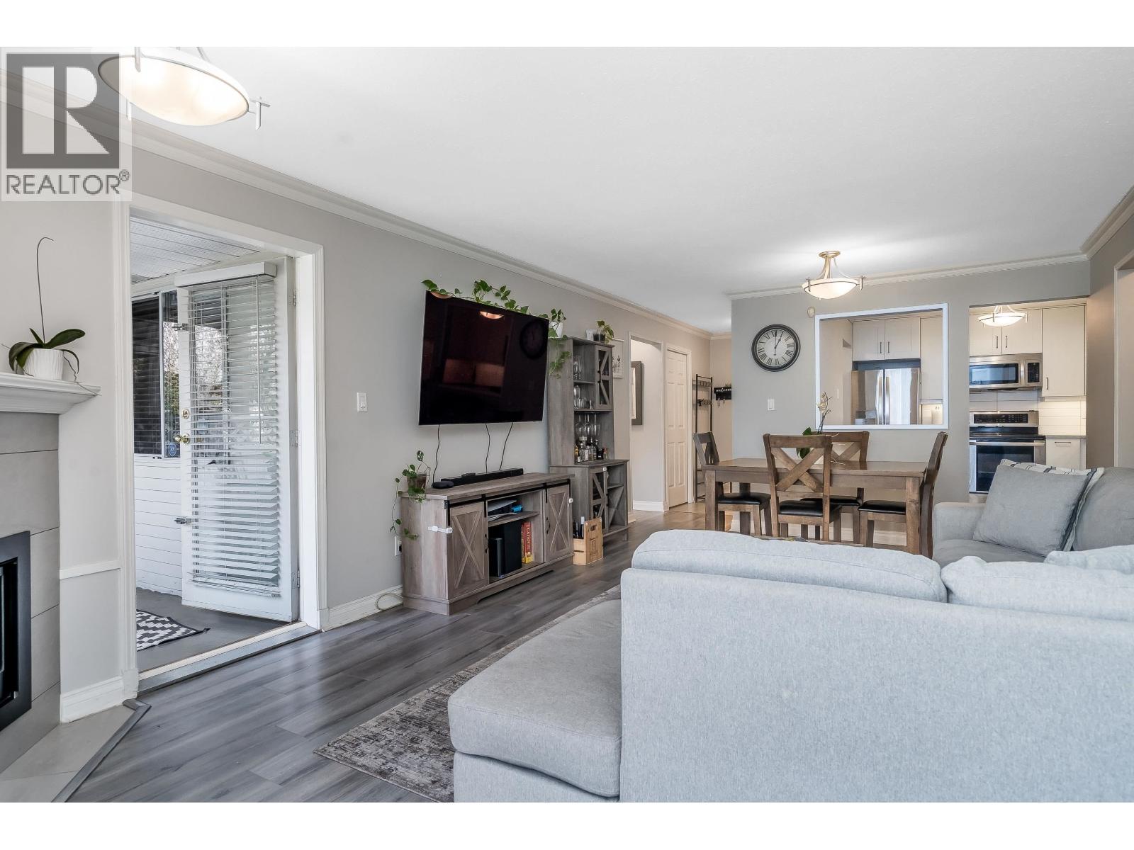 103 3088 FLINT STREET, Port Coquitlam