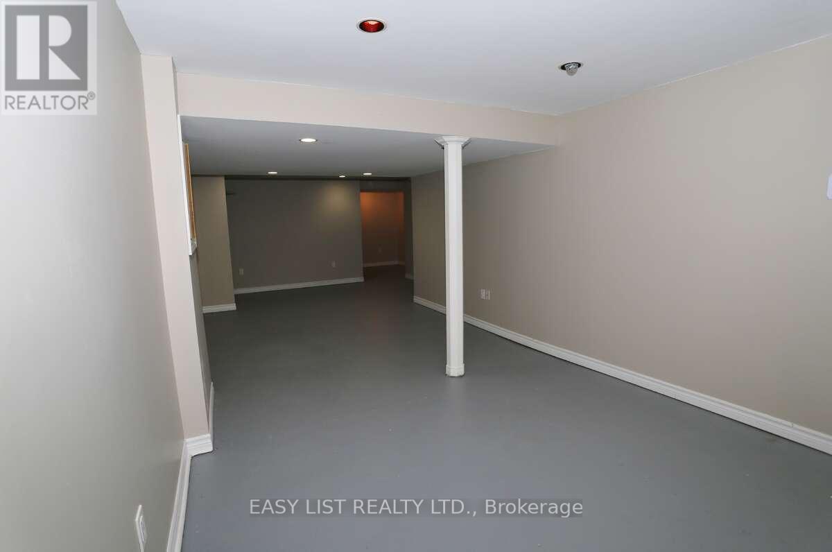 71 - 24 BANEBERRY CRESCENT — photo 20