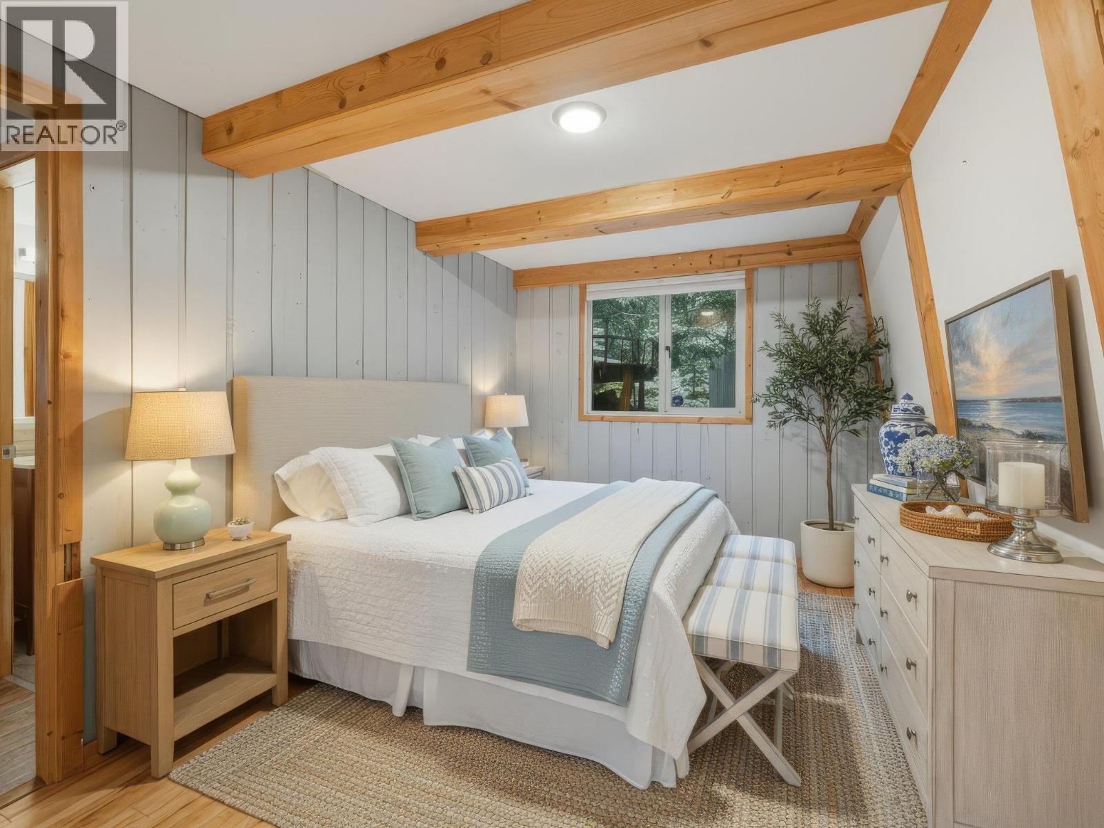 9539 EMERALD DRIVE, Whistler