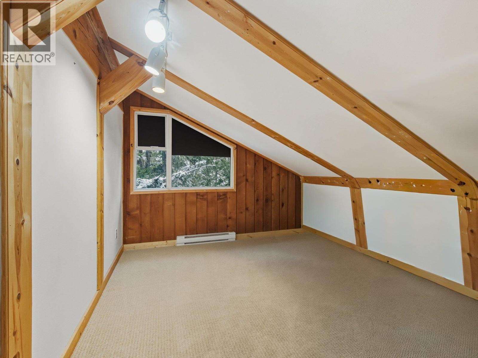 9539 EMERALD DRIVE, Whistler
