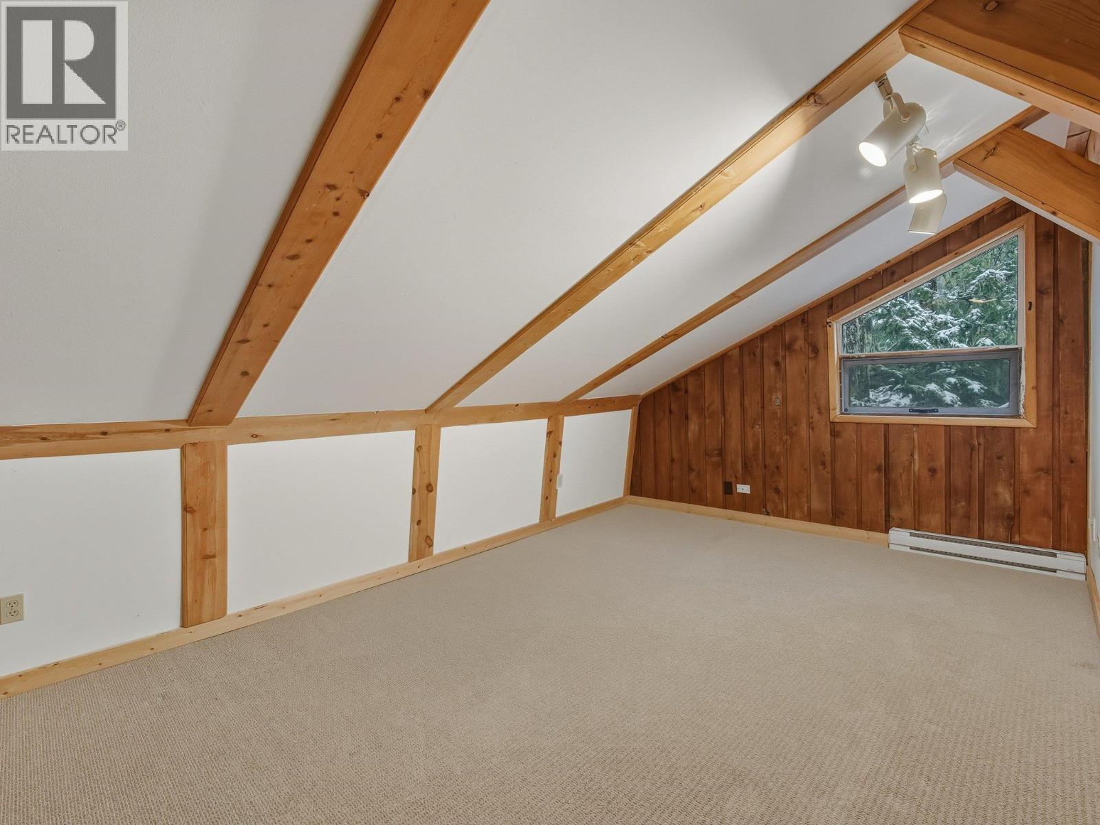9539 EMERALD DRIVE, Whistler