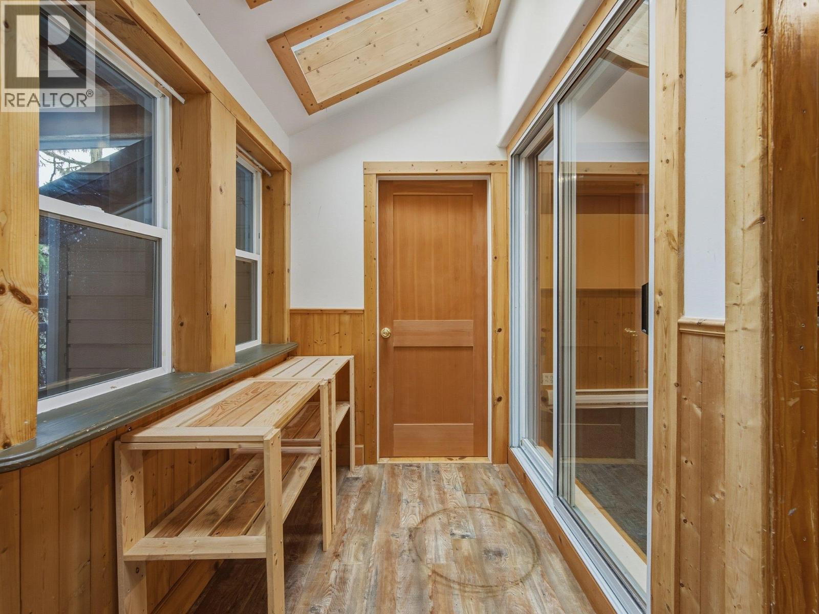 9539 EMERALD DRIVE, Whistler