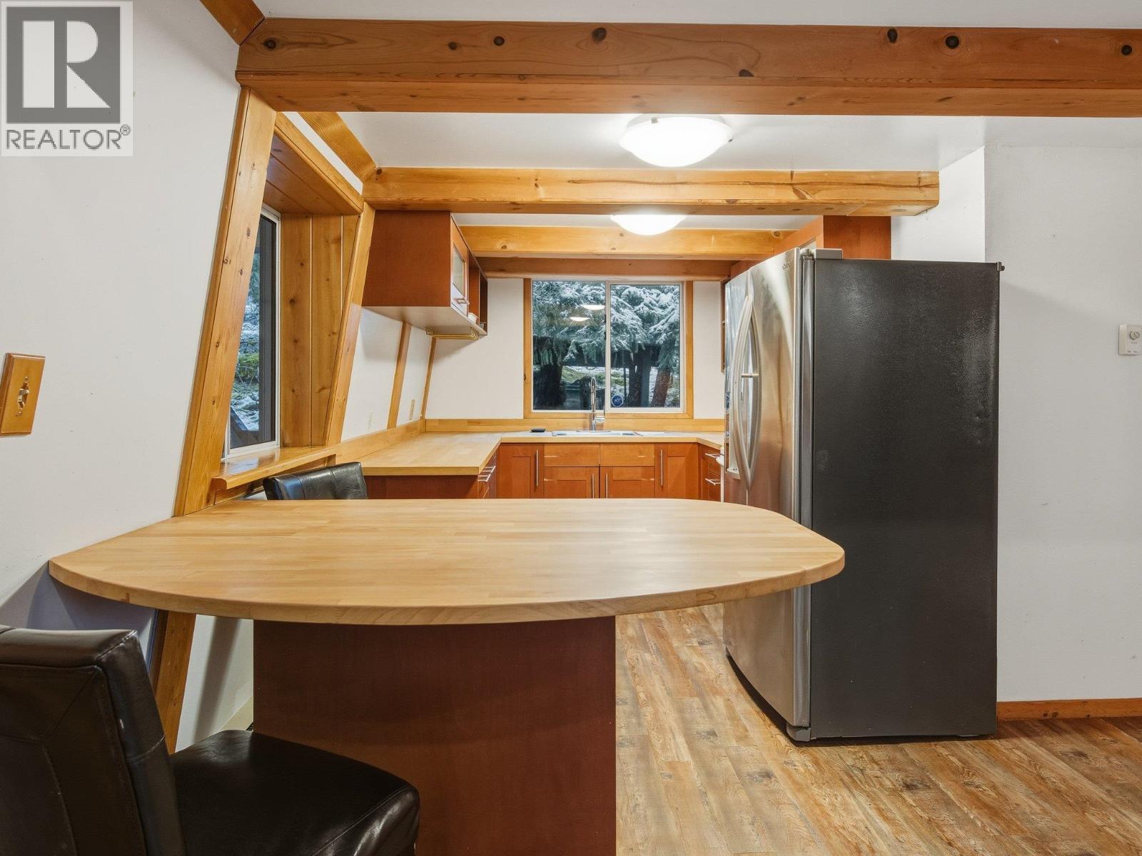 9539 EMERALD DRIVE, Whistler