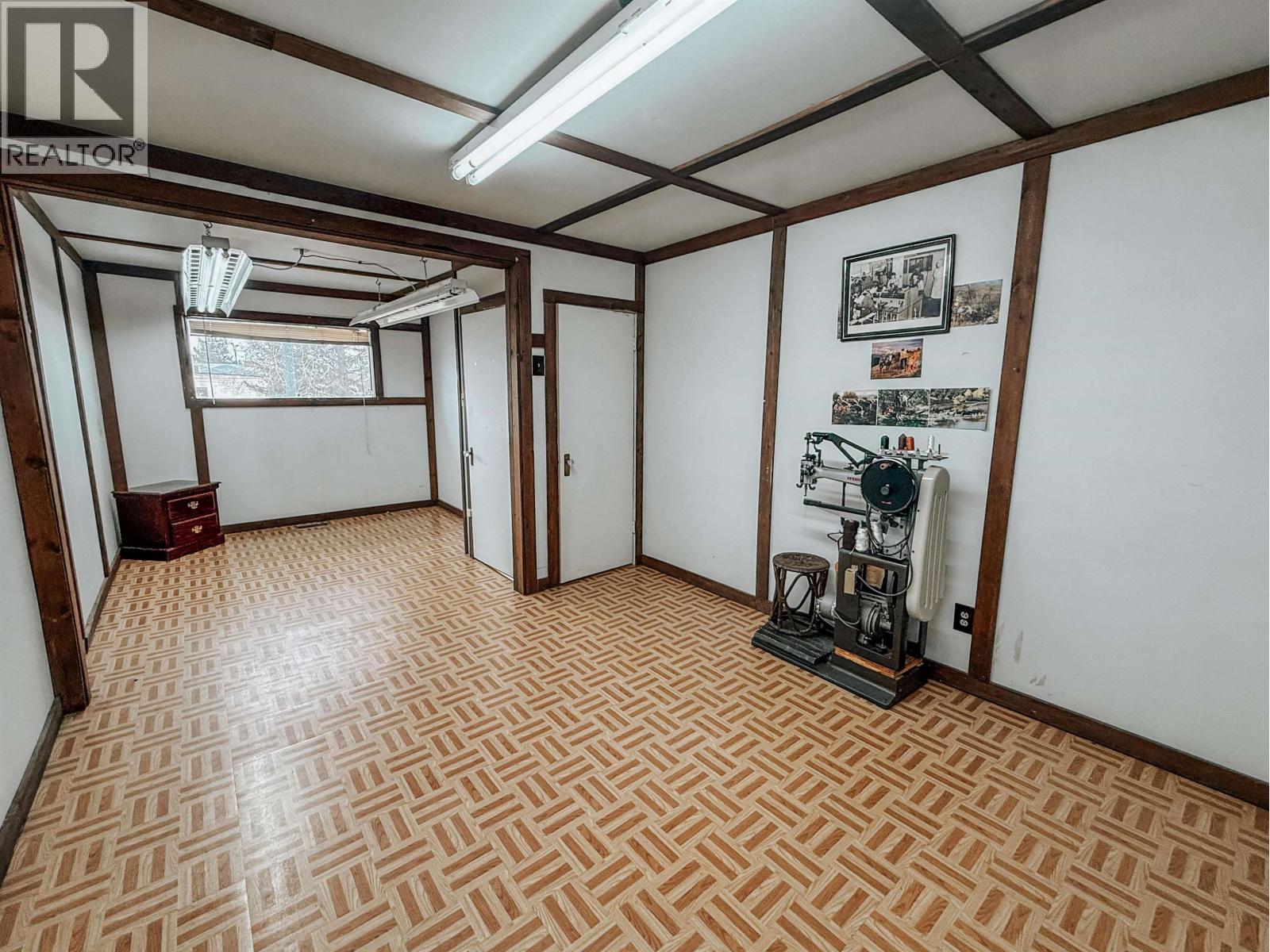 340 CEDAR AVENUE - 15