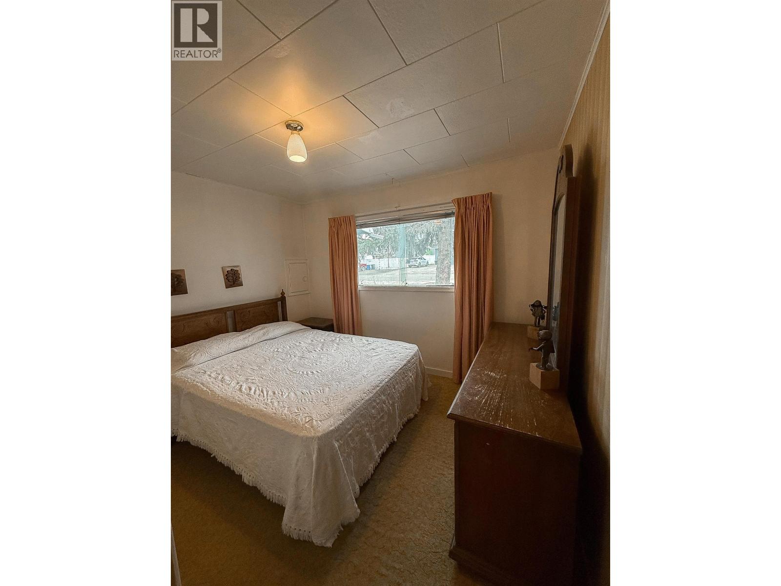 340 CEDAR AVENUE - 20