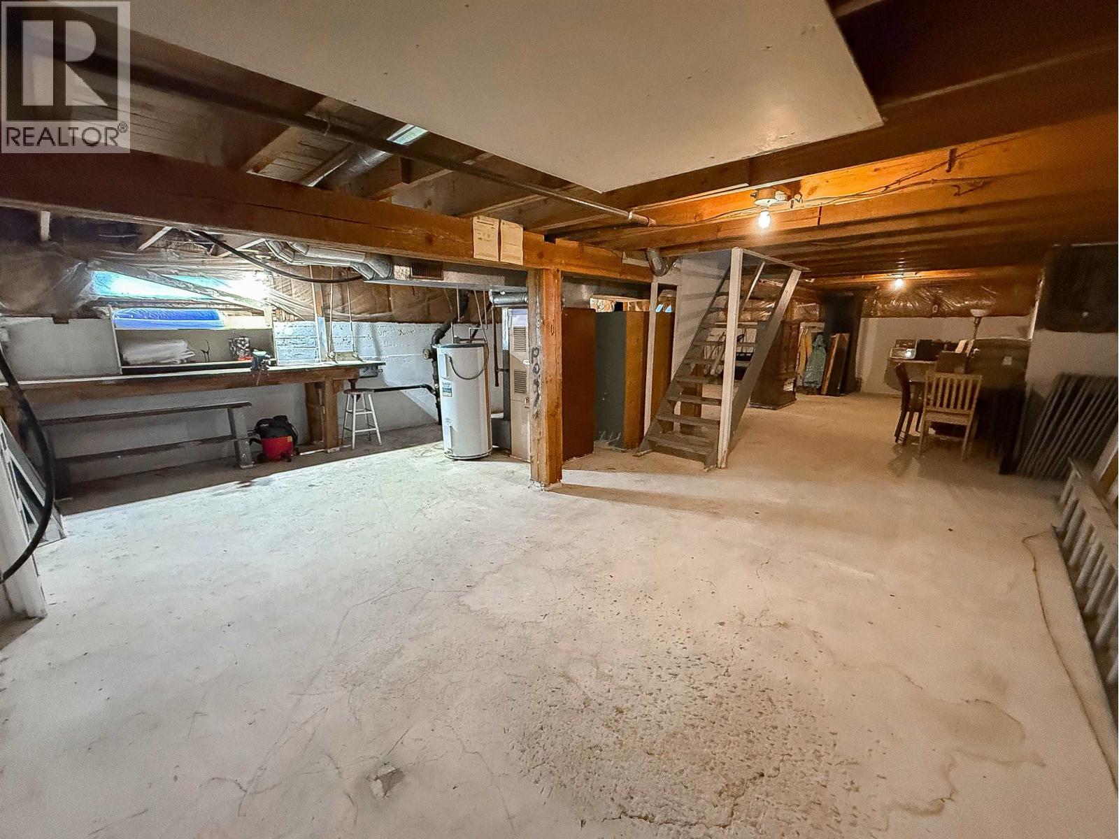 340 CEDAR AVENUE - 24