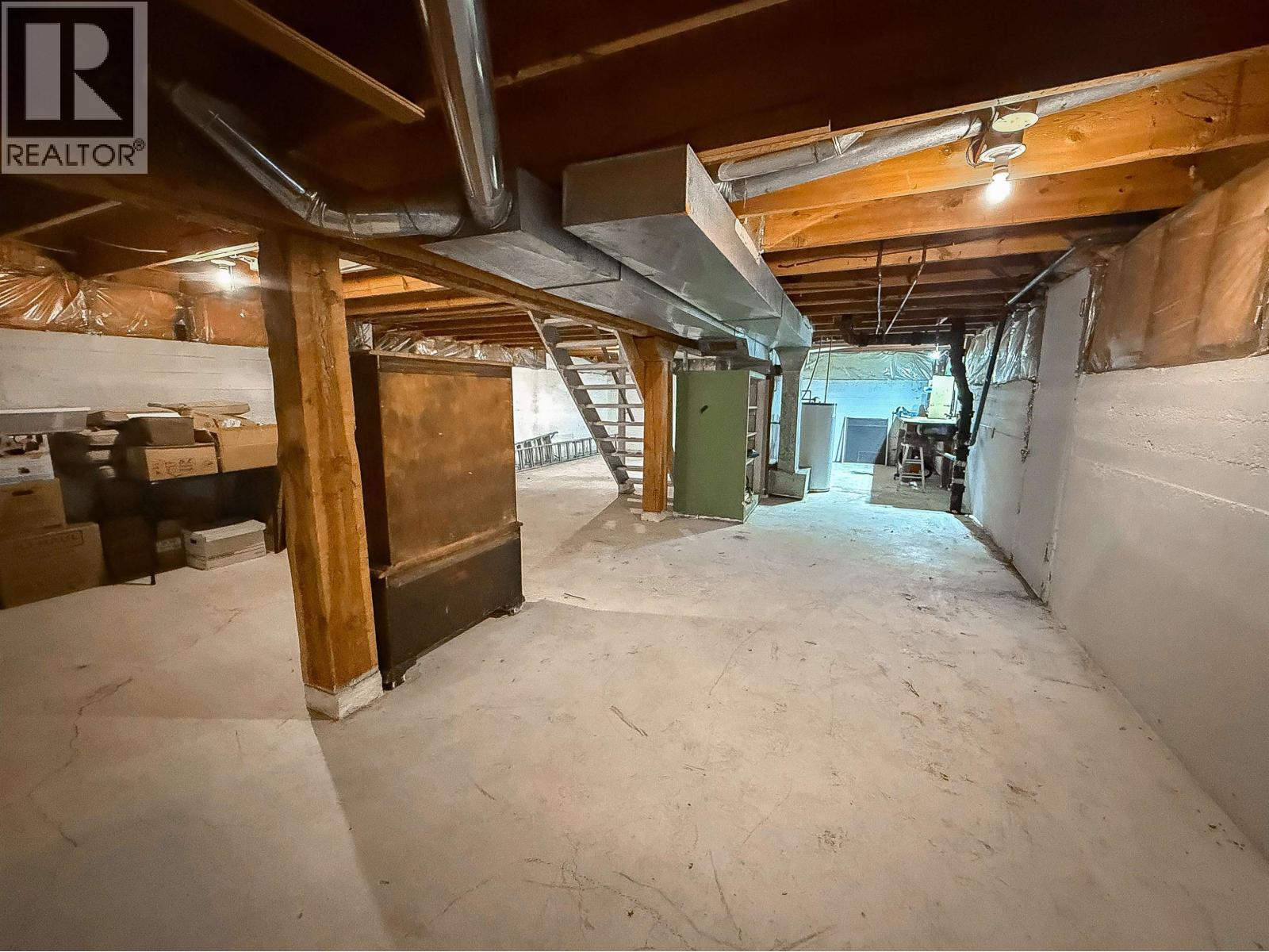 340 CEDAR AVENUE - 25