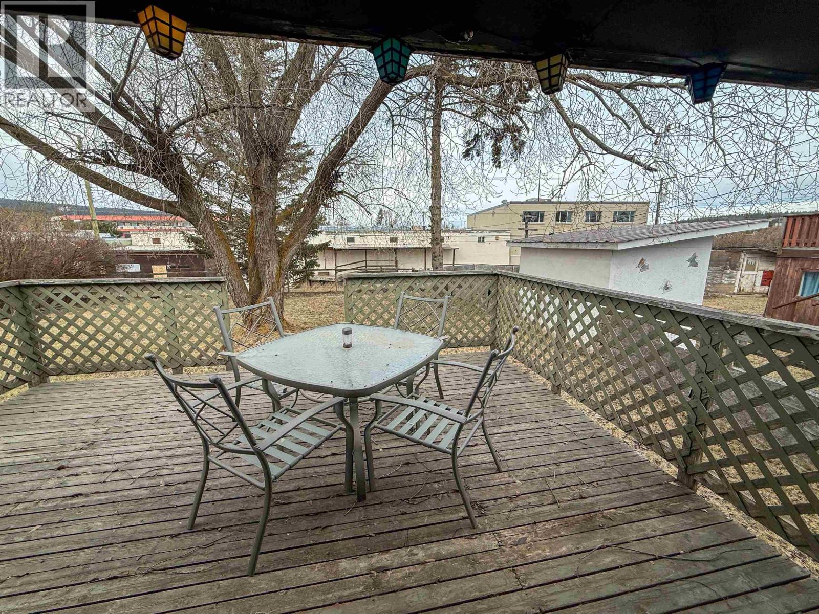 340 CEDAR AVENUE - 27