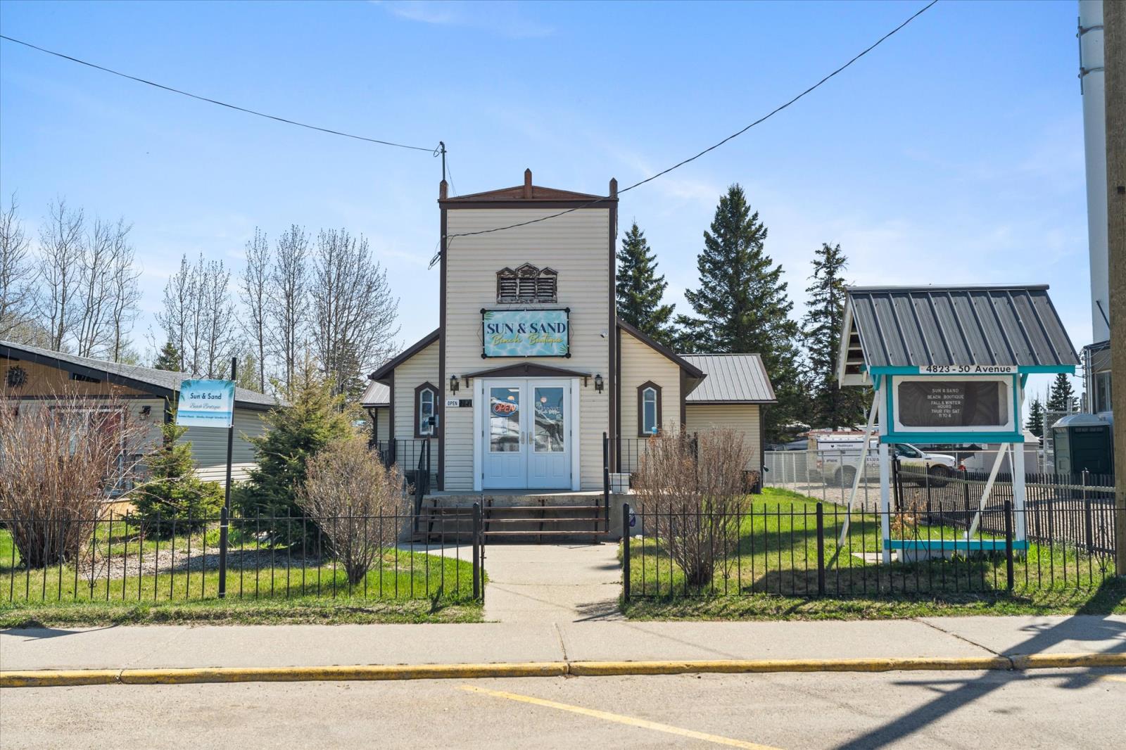 
          4823 50 Avenue
            <br/>
            <span>Lac Ste. Anne County</span>
            , 
            <span>AB</span>
             <span>T0E0A0</span>
         - Photo 34