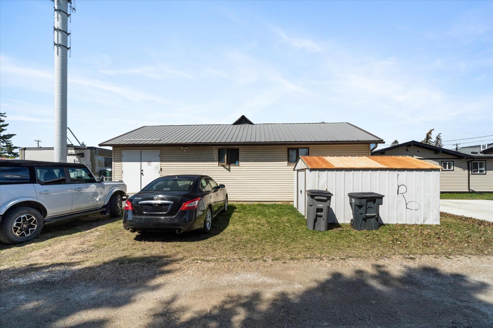 
          4823 50 Avenue
            <br/>
            <span>Lac Ste. Anne County</span>
            , 
            <span>AB</span>
             <span>T0E0A0</span>
         - Photo 33