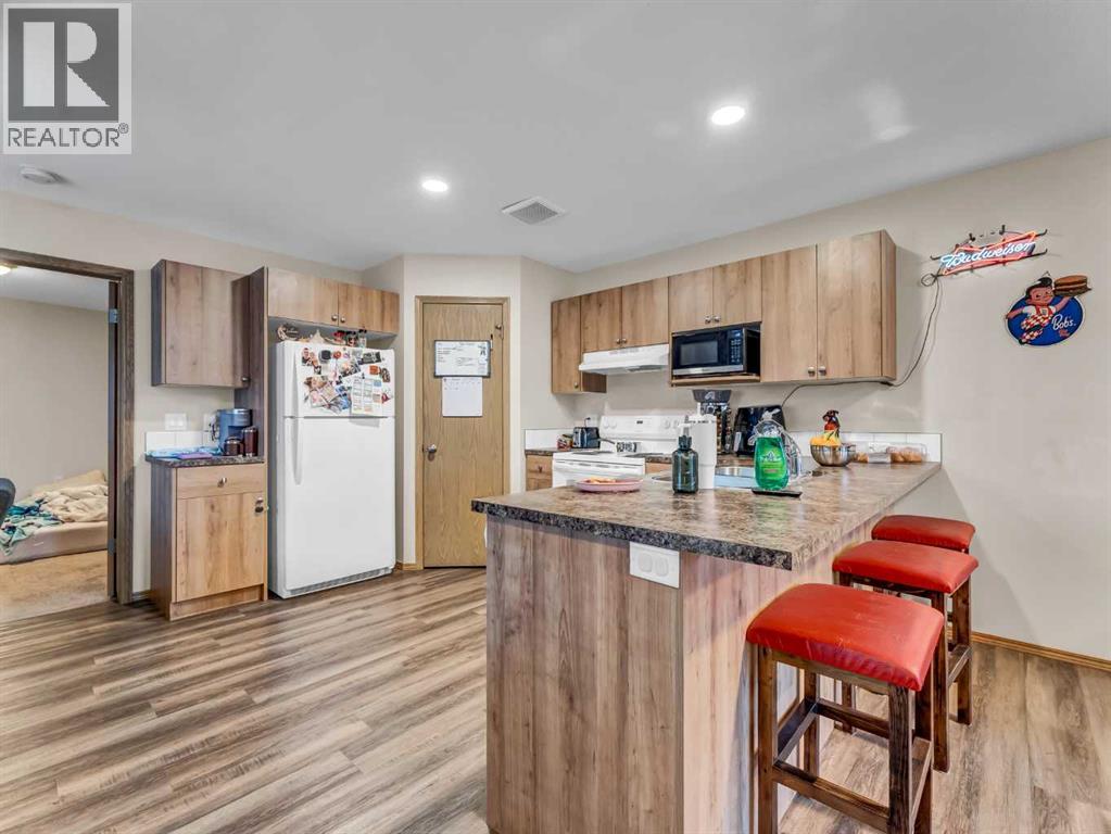 623 Industrial Avenue Southeast - Photo 19