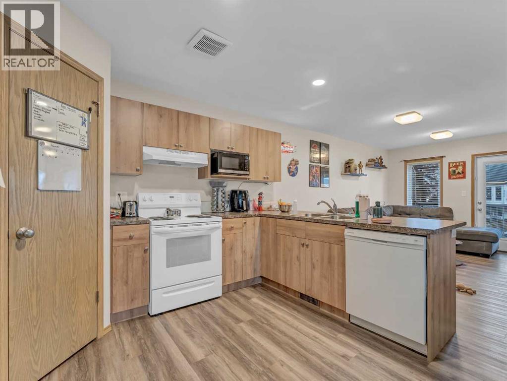 623 Industrial Avenue Southeast - Photo 20