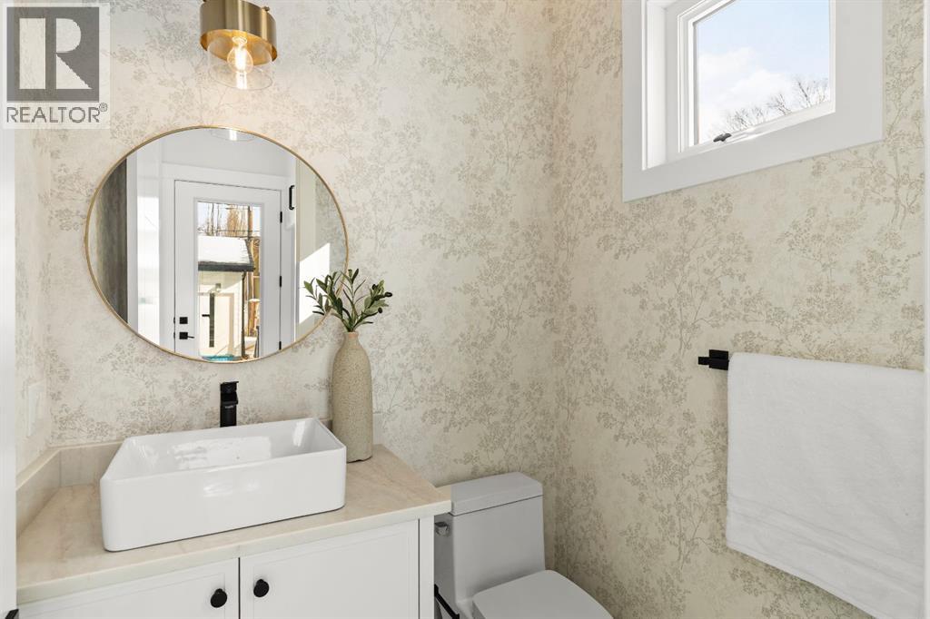 Single Family House for Sale in   Avenue NW Mount Pleasant Calgary 