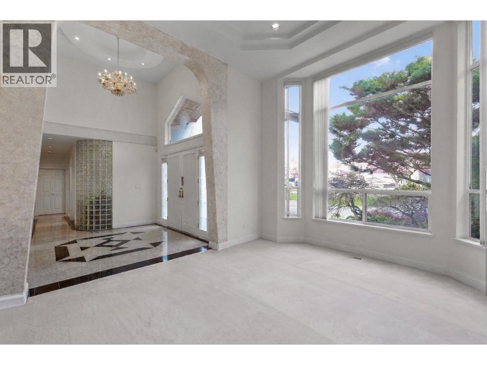 3420 ROSAMOND Avenue, Richmond