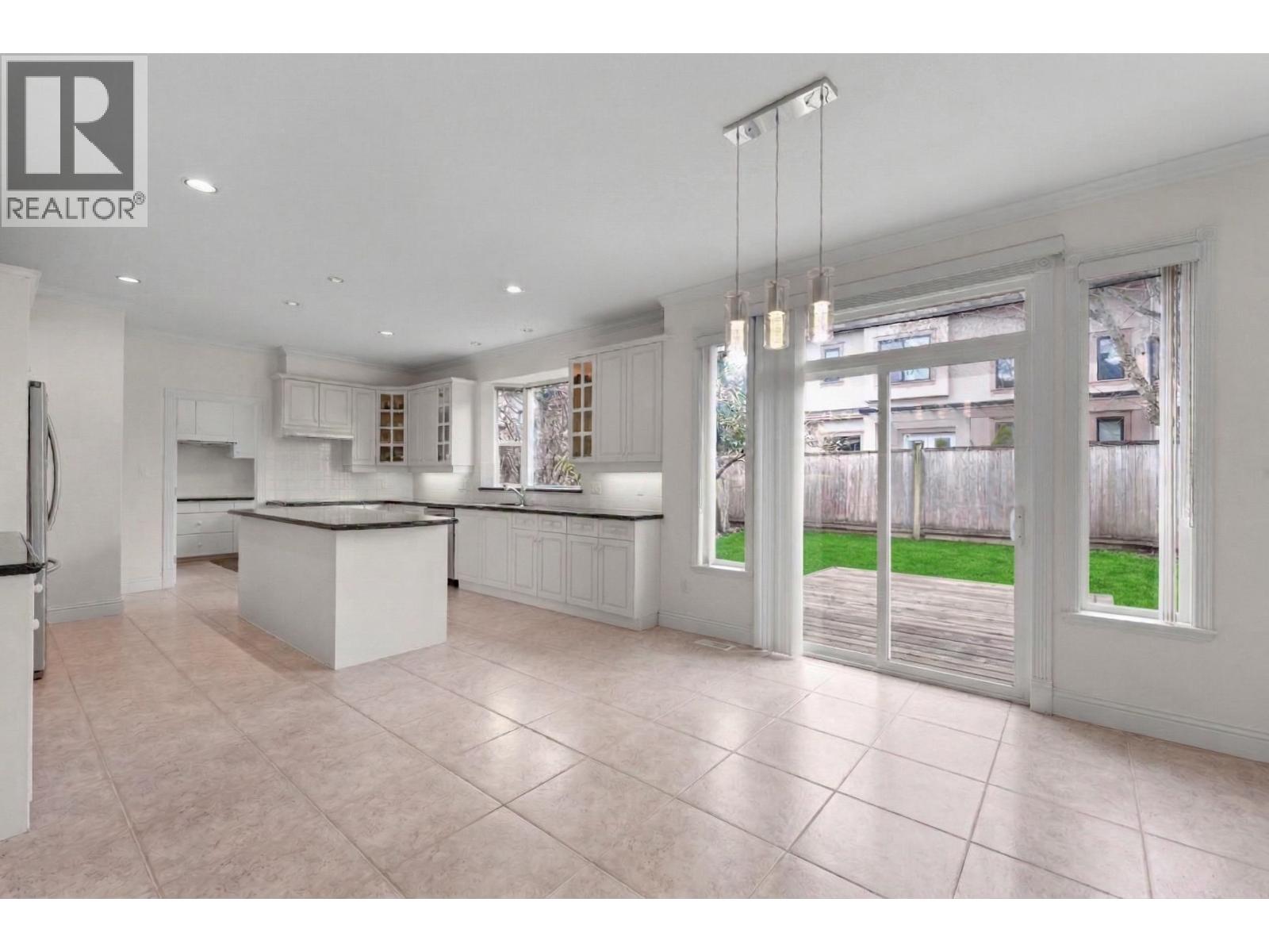 3420 ROSAMOND Avenue, Richmond