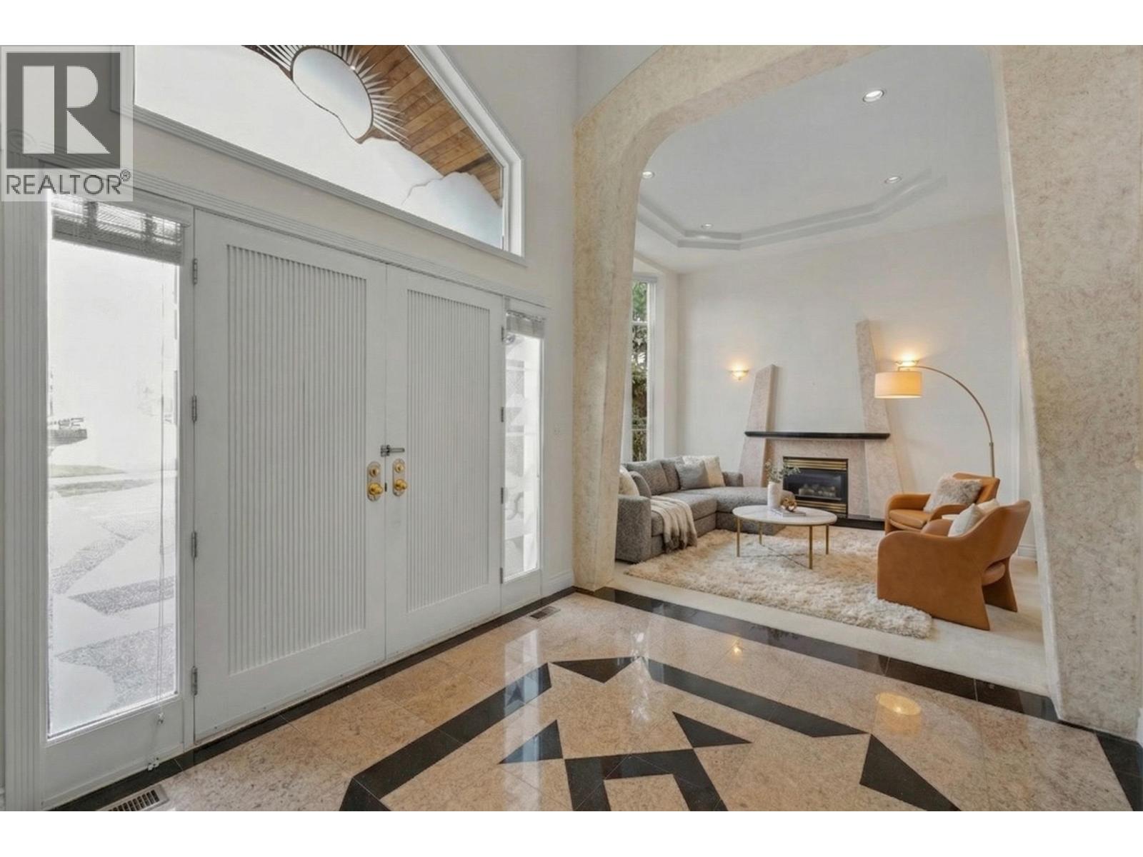 3420 ROSAMOND Avenue, Richmond