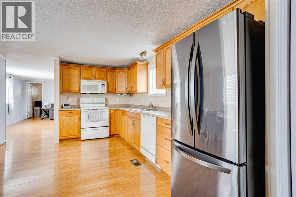 101 Clausen Crescent, Fort McMurray