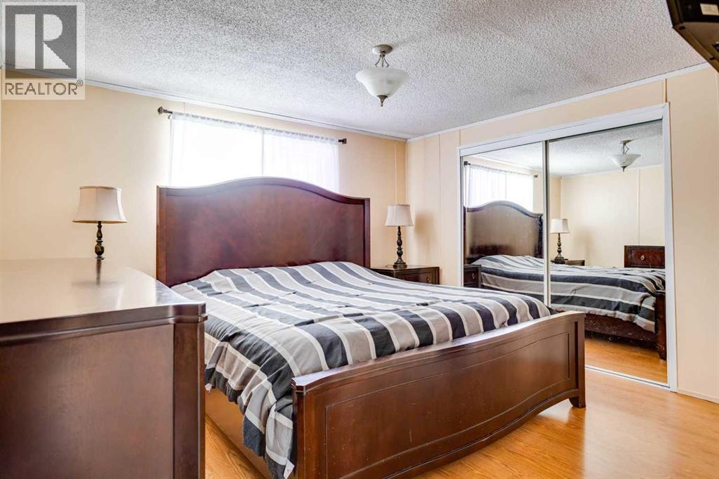 101 Clausen Crescent, Fort McMurray