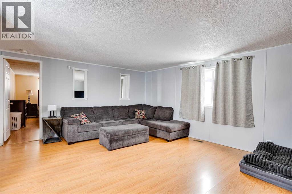 101 Clausen Crescent, Fort McMurray