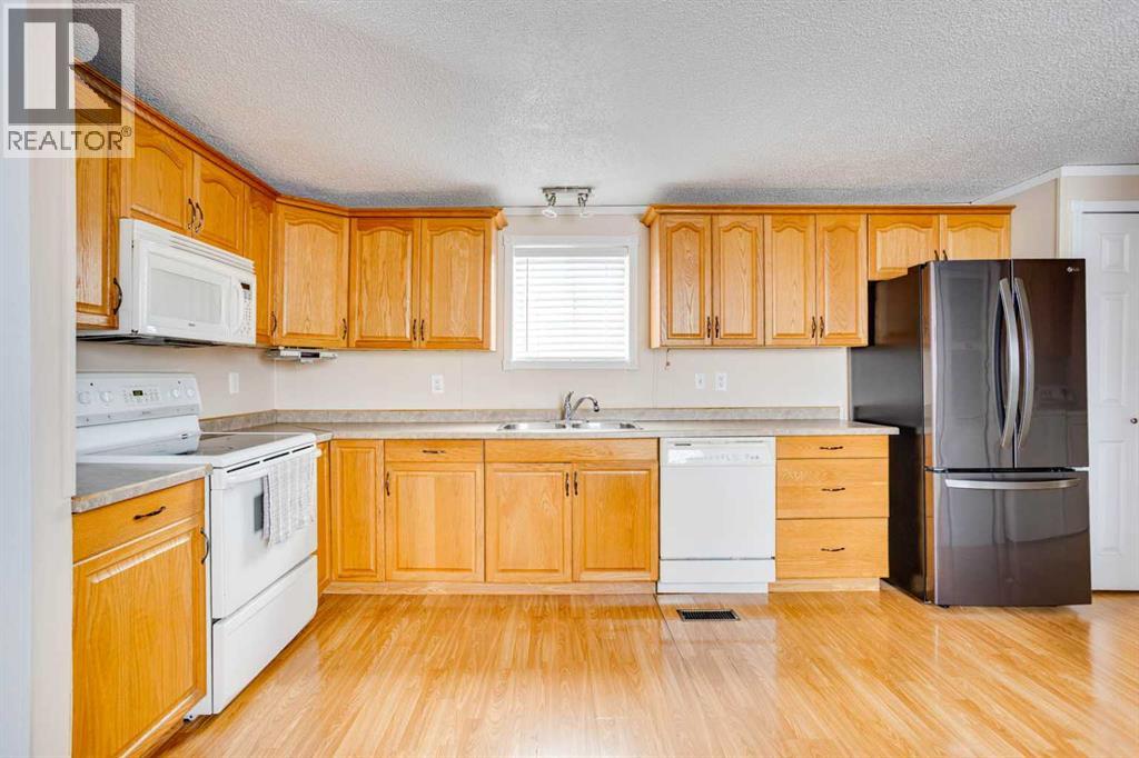 101 Clausen Crescent, Fort McMurray