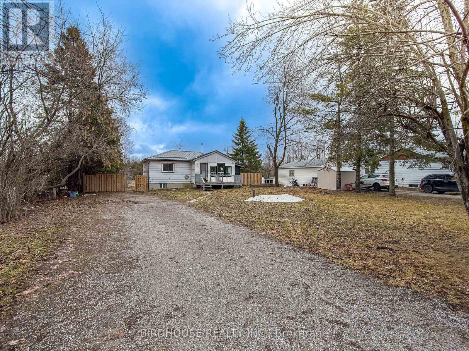 26 LAIRD DRIVE - 25