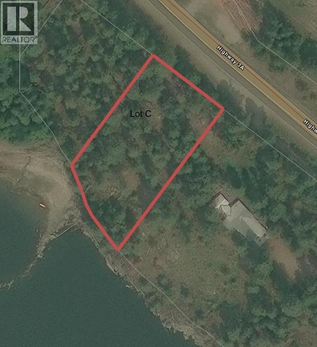 9779 3A Highway Unit# C, Kuskanook