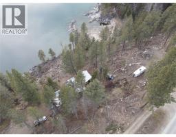 9779 3a Highway Unit# B, Kuskanook, BC V0B1A1 Photo 7