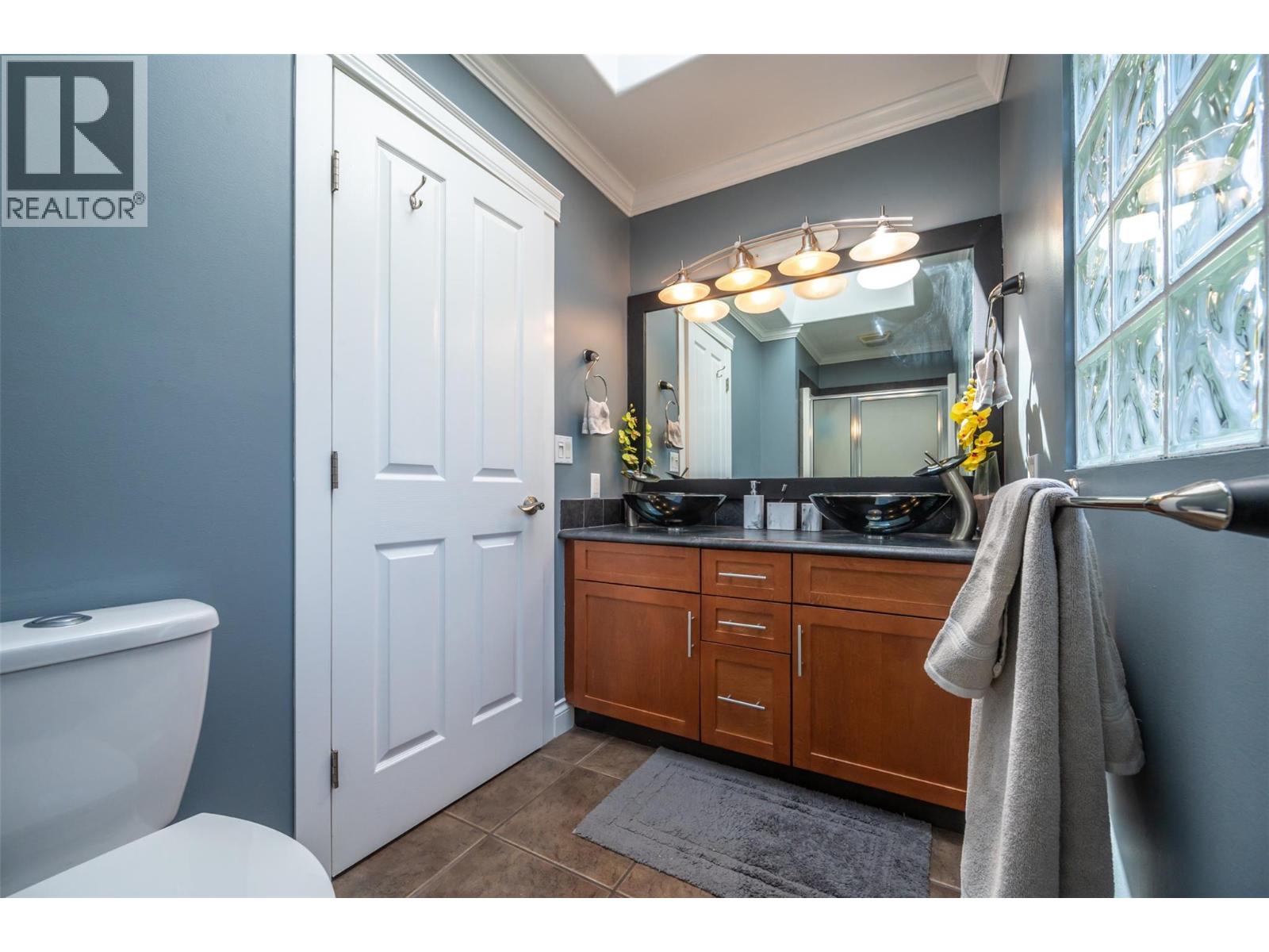 808 Vedette Drive, Penticton