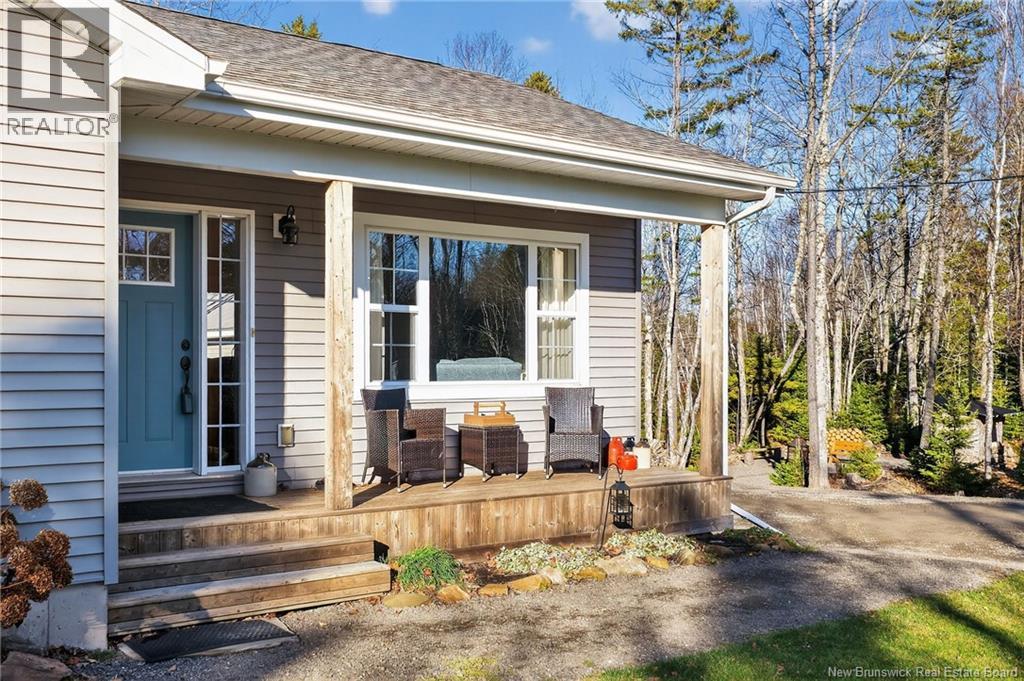 74 BELLEFIELD ROAD - 4