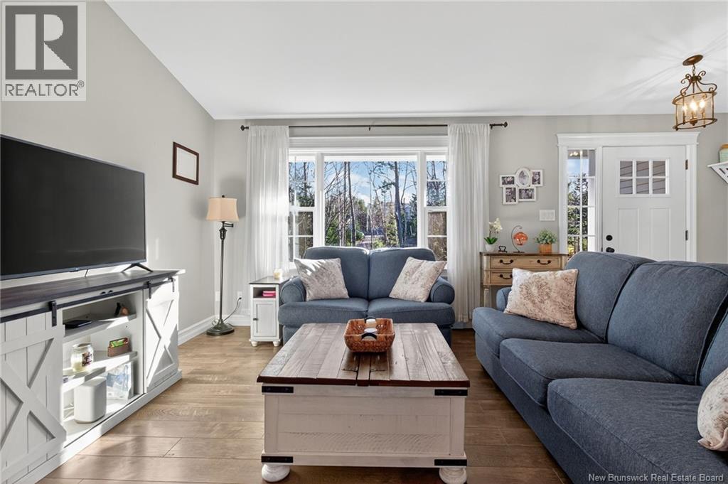 74 BELLEFIELD ROAD - 6