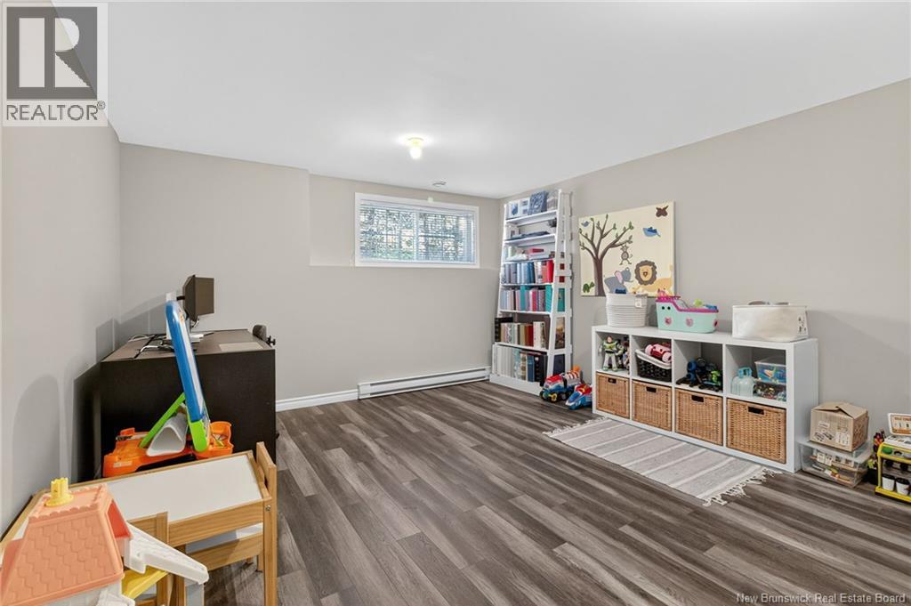 74 BELLEFIELD ROAD - 26