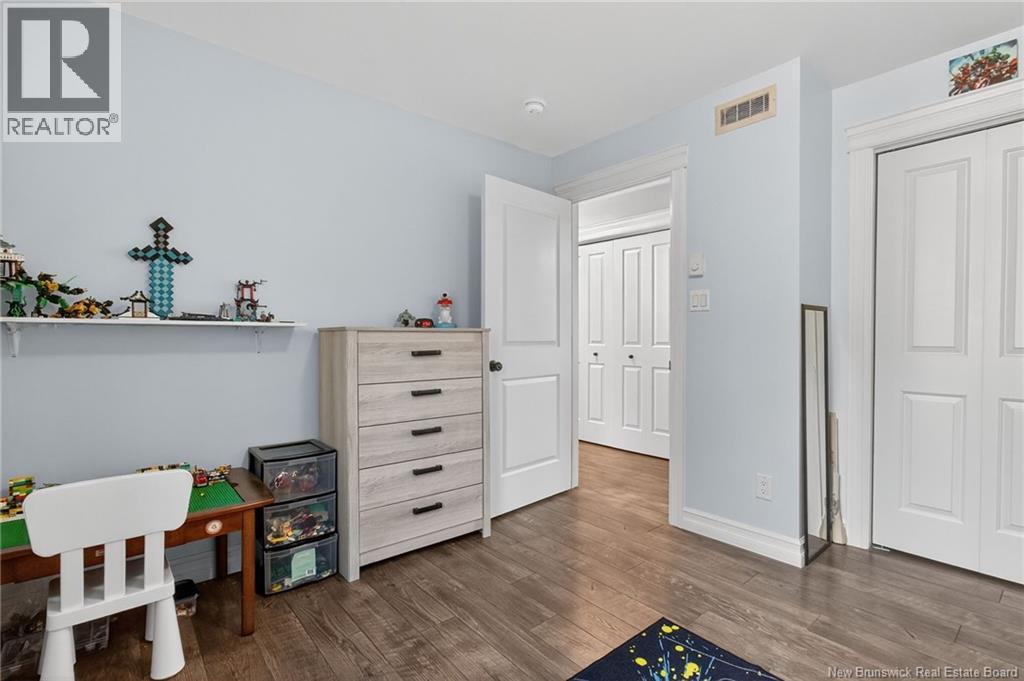 74 BELLEFIELD ROAD - 22